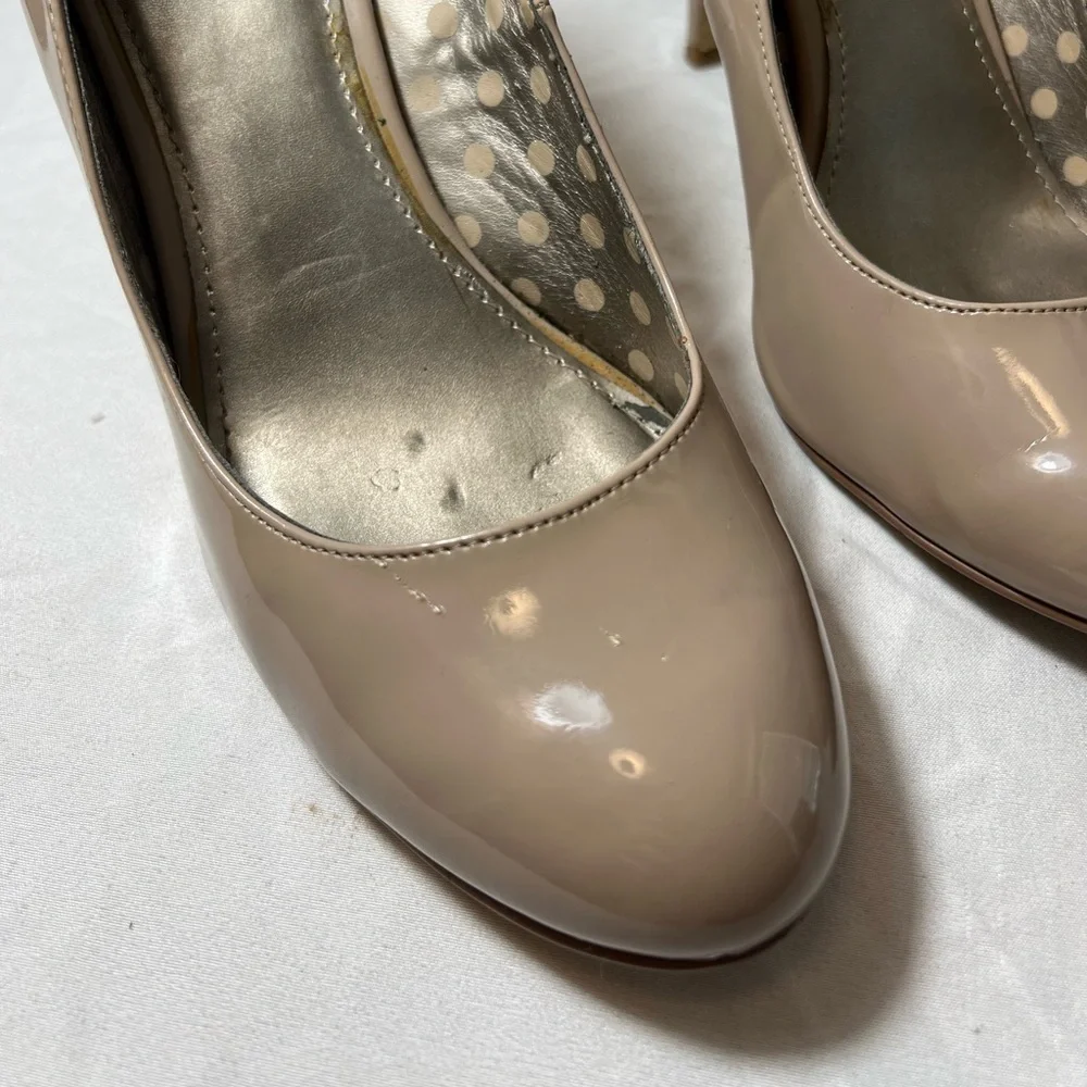 Fergalicious by Fergie Nude Patent Leather Pumps - Size 9